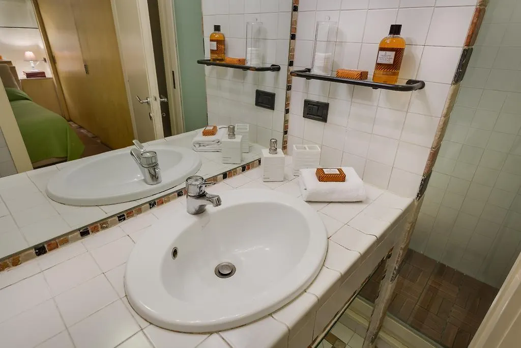 روما Spanish Steps Gea Apartments إيطاليا